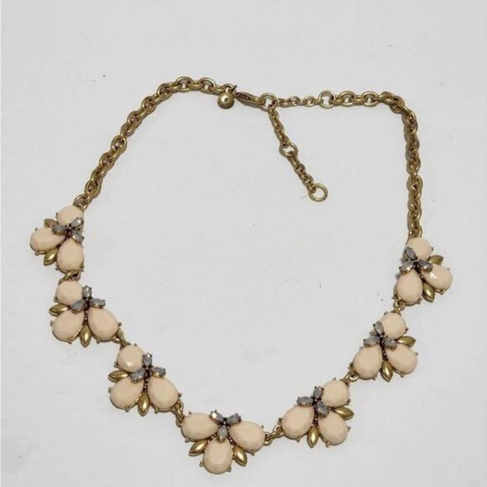 J. Crew Peach Floral Cluster Statement Necklace Gold Tone Adjustable Chain